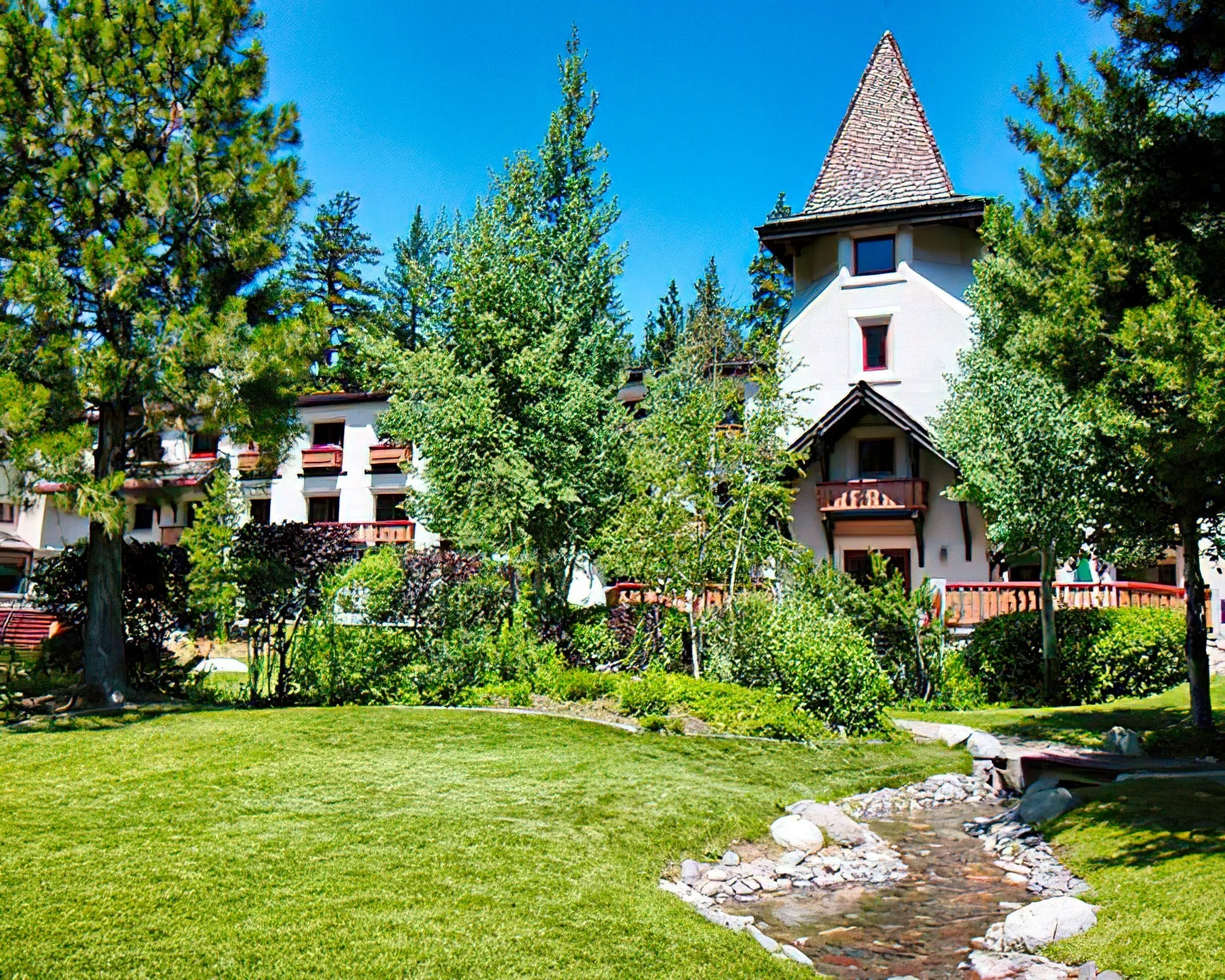 Olympic Village Inn