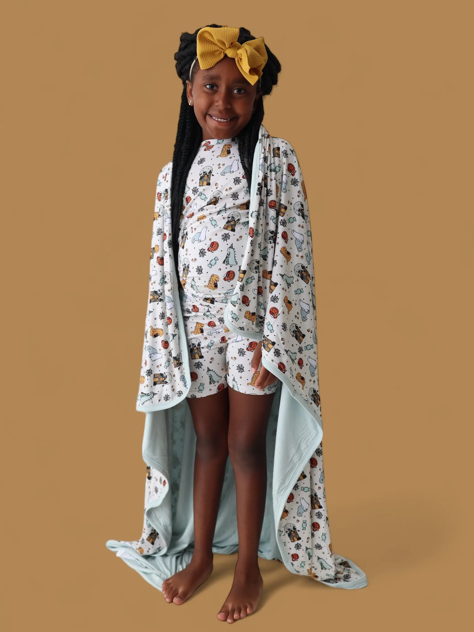 TRICK ROAR TREAT DREAM SHORT SET
